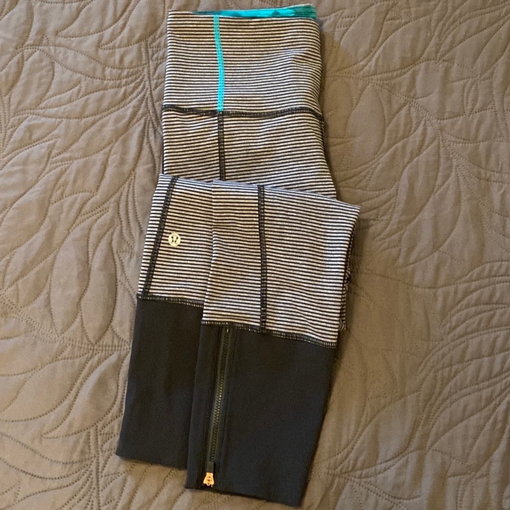 Lululemon striped tights EUC as 6